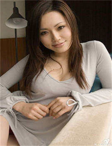 妻女诱惑-YSL千人千色YESE88网站