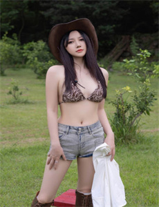 米娅哈利法-乳语翻译